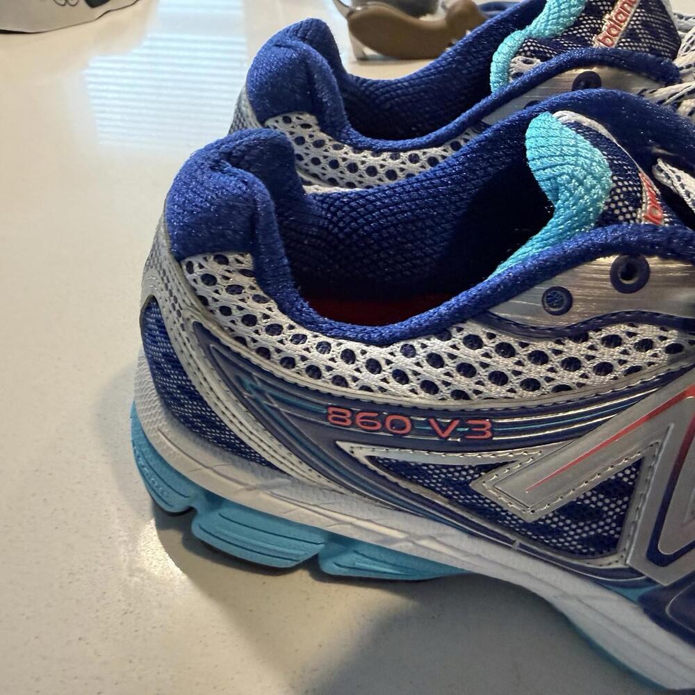 New Balance Women 7 860 V3 Running T beam white blue Sneakers W860SB3 - Picture 4 of 9